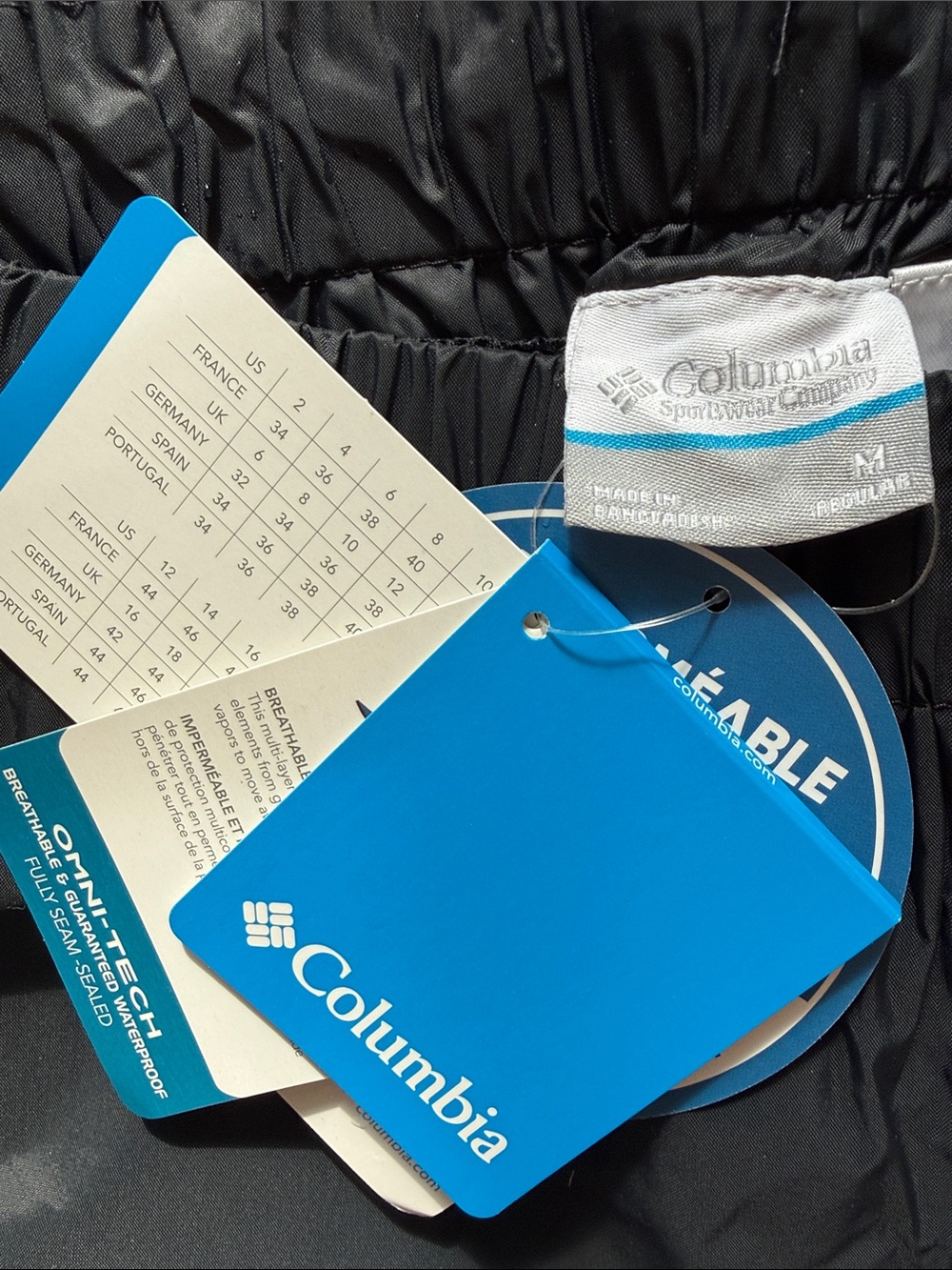 Columbia Blue and White Apparel Tags - Picture 1 of 8